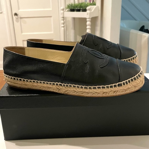 Chanel Black Espadrilles (Authentic) Lambskin - Picture 7 of 8